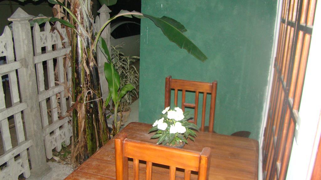Hotel White Heart Ella Esterno foto