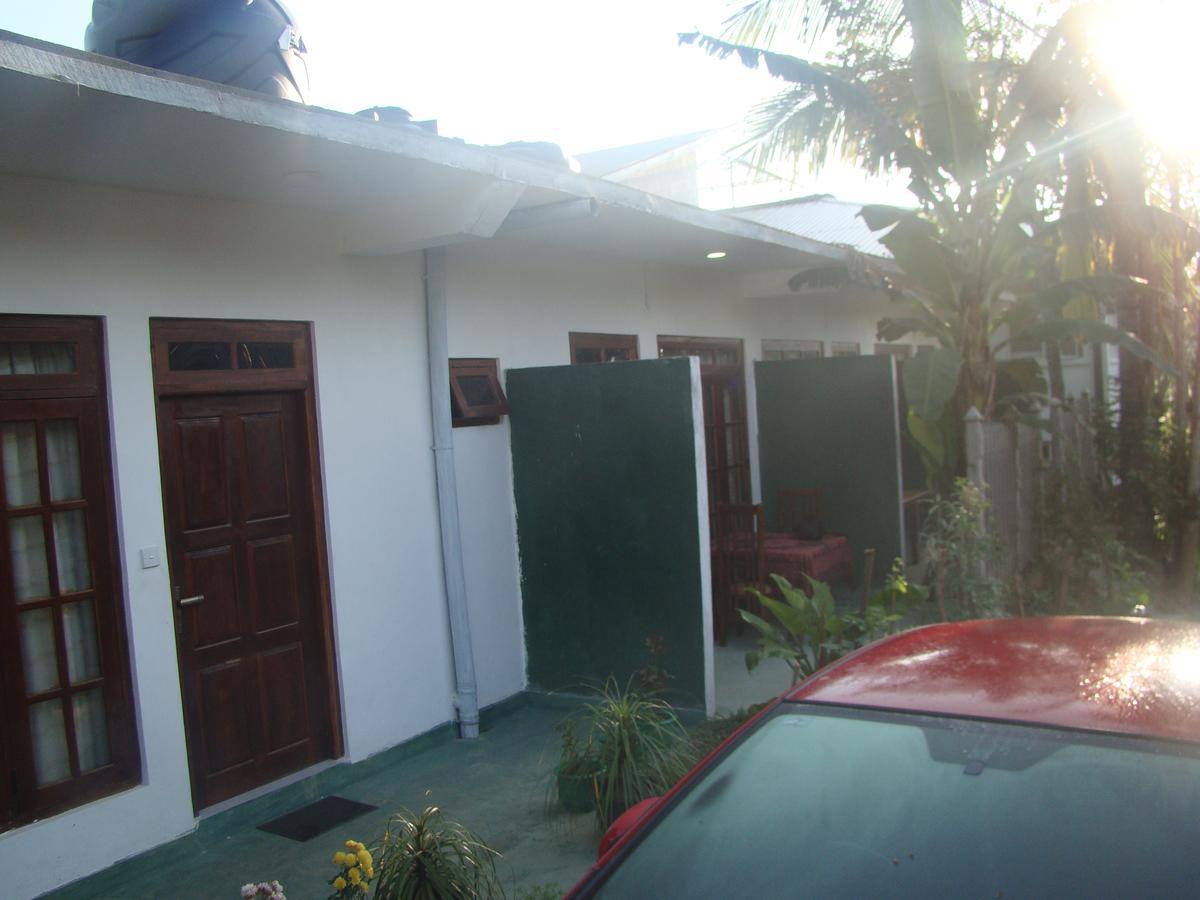 Hotel White Heart Ella Esterno foto